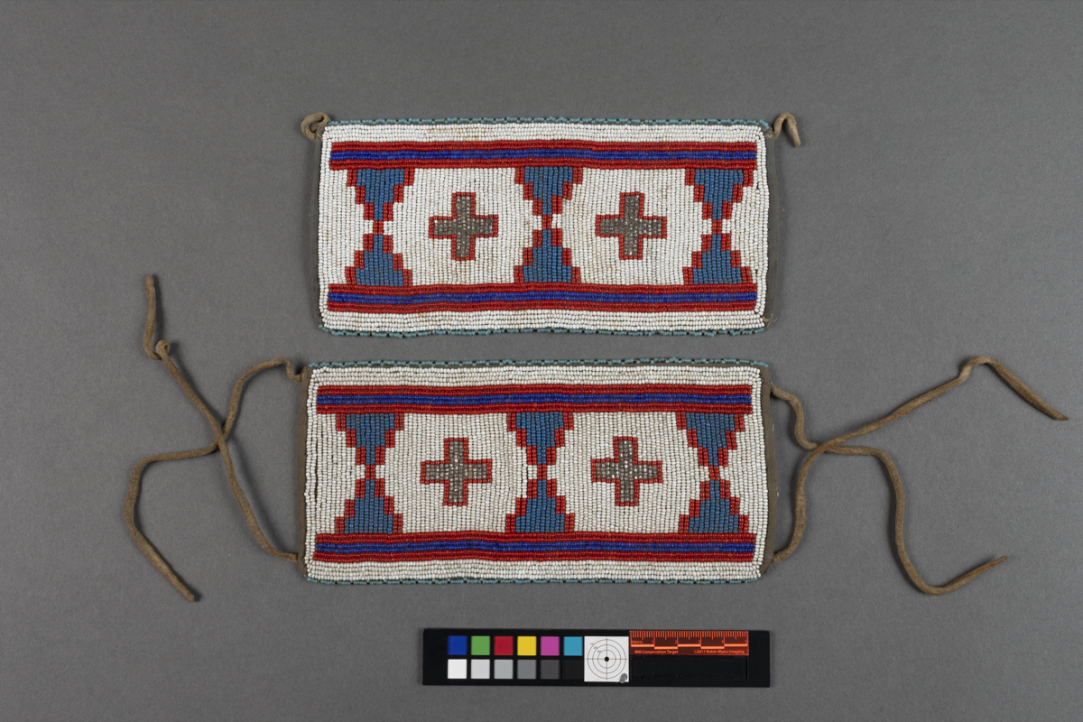 Cuff  Beaded Armband