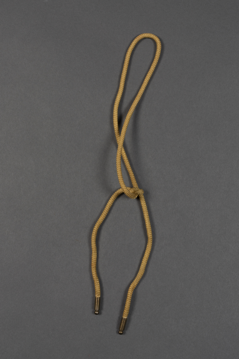 lanyard   tie